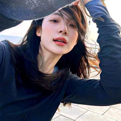 夜店实拍：某天后之女直播带货翻车，品牌方解约